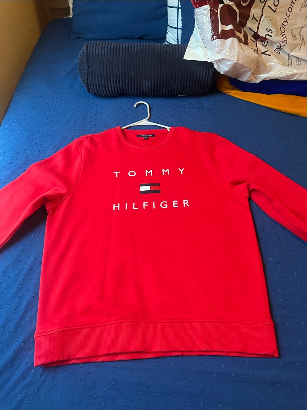 Tommy Hilfiger Men’s Red Logo Crewneck Sweatshirt with Flag Emblem